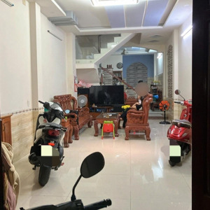 Chủ Mới Gửi Bán Kín Tân Sơn Nhì - Bán Nhanh Trong Tuần - Nhà 3 Tầng Chủ Tự Xây ở - 4,5 X 15m Nở Hậu