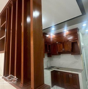 Bán Nhà Hoàng Bật đạt, 4,95 Tỷ, 45m2, Hẻm Xe Tải Thông, Ngay Lối Vào Nhà Ga T3, Cực Tiềm Năng