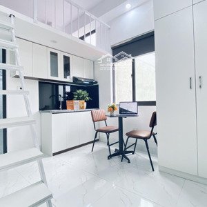 Chính Chủ Cho Thuê Phòng Gác Xép Gần Phố Phạm Ngọc Thạch đối Diện Vincom