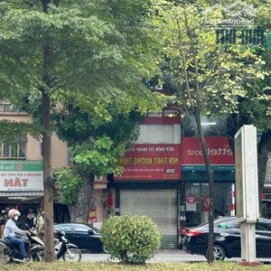 Cho Thuê Căn Hộ 3 Tầng Tại Ngã Tư Sở Có Thang Máy, Mặt Tiền Rộng