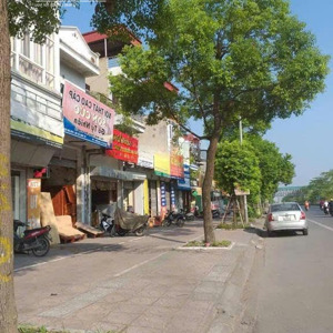 bán nhà 70m mặt phố ngô gia tự, long biên kinh doanh tốt. giá 19,9 tỷ có tl