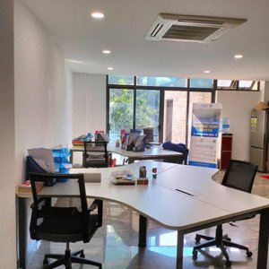 Cho Thuê Nguyên Tầng Trệt 110m2 Kinh Doanh Mọi Ngành Nghề Q10 Hẻm Thông Sầm Uất Khu ẩm Thực