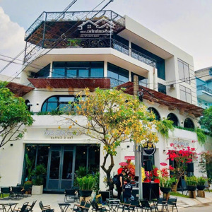 bán gấp nhà góc 2 mt trường sa dt ngang 15m kết cấu 4 tầng giá chỉ 27 tỷ