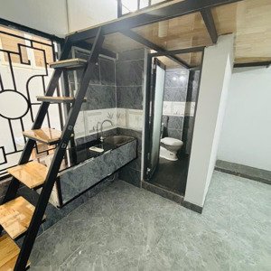 Phòng Duplex Cửa Sổ Trời Ngay Mặt Tiền đường Nguyễn Oanh, P.6, Gò Vấp