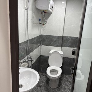 Cho Thuê Phòng Trọ , Khép Kín Full Nội Thất Khu Vưc Phố Xã đàn , Gần đình Trung Tự