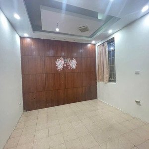 Cho Thuê Chcc N3b Lê Văn Lương -trung Hoà -thanh Xuân -hn .dt 70m 2pn 1vs .giá 10,5tr .lh0929389966