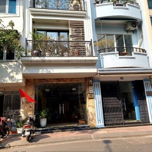 Bán Nhà Mặt Phố Tại đường Yên Phụ - Tây Hồ