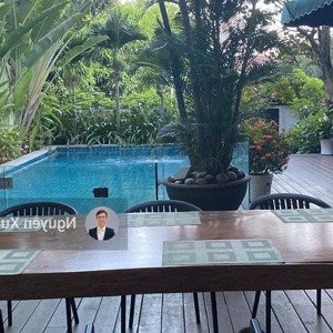 Biệt Thự Sang Trọng 4 Phòng Ngủ Có Hồ Bơi Tại đảo Xanh D306