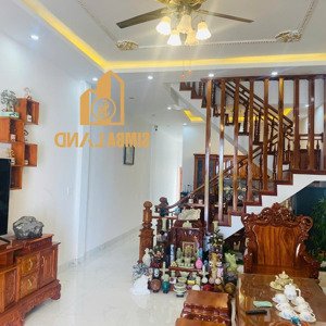 Bán Nhà 1 Trệt 1 Lầu 3pn Dt 150m2 đối Diện Sân Bay Liên Khương