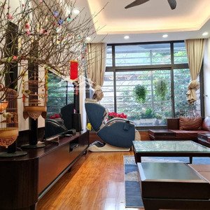 Cho Thuê Nhà Nguyên Căn Tại Trương định, Gần Siêu Thị, Trường Học, Bệnh Viện...
