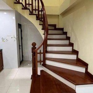 Cho Thuê Nhà Ngõ 16 Hoàng Cầu 43m X4t Giá 12tr/th