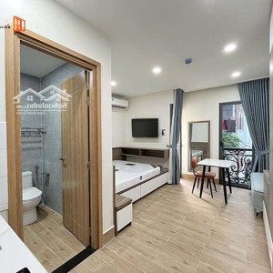Khai Trương Phòng Ban Công, Full Nội Thất Hiện đại Tại Trung Tâm Quận 1, Gần Bùi Viện , Bến Thành