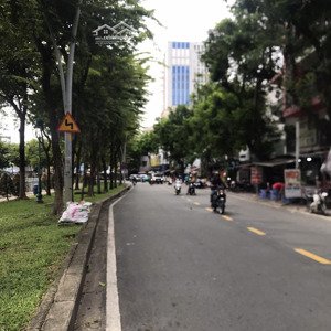mặt tiền trường sa phú nhuận giá giảm 8.2 tỷ, đoạn 2 chiều gần hai bà trưng, dt 3.5x10m, trệt 1 lầu