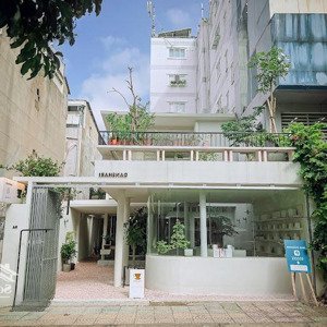 cho thuê biệt thự 8x18m mặt tiền phan đăng lưu phú nhuận