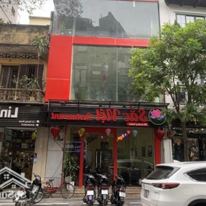 Cho Thuê Nhà Mặt Phố Hàng Buồm, Hoàn Kiếm 200m² X 3 Tầng, Mặt Tiền 3.5m Giá 140 Triệu/tháng