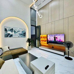 không bàn cải nhà cực đẹp ngay sư vạn hạnh quận 10, giá đầu tư cho thuê chỉ 4tỷ8 nội thất đầy đủ