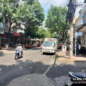 Bán nhà hẻm Ngô Quyền (5,2 x 17m)- Tp. Buôn Ma Thuột . 4Tỷ 268