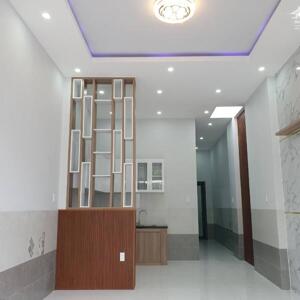 Bán nhà có giấy phép xây dựng hợp pháp, nhà cấp 4 giá dưới 2 tỷ
