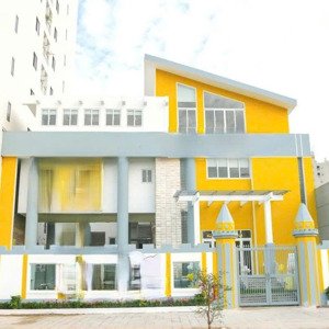 Mặt Bằng Lý Tưởng Cho Văn Phòng - Trường Học - Nhà Hàng Quán ăn 400m2 - Sàn Hẻm Lớn Cmt8, Q3