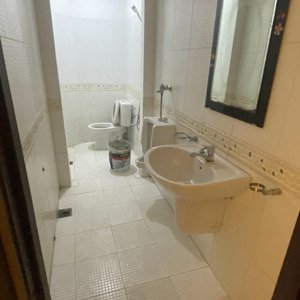 bán nhà mt đường số 5, kdc him lam, xã bình hưng, 5x14m2, 4pn, 4wc, 1 trệt, 2 lầu, giá 14 tỷ