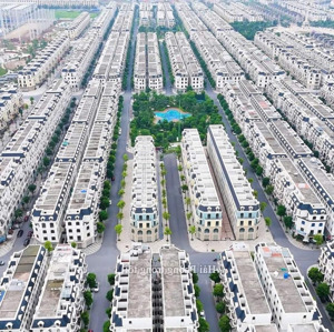 Nhà Phố Vinhomes Green City đón đầu Xu Thế đầu Tư - Booking Ngay Hôm Nay để được Chọn Căn đẹp