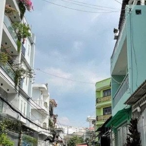 hẻm1 / 5m ôtô 7c vào nhà, gần cv làng hoa, chợ h thôngtây * 85m2x 4tầng, 5pn, sthượng, hơn 8 tỷ tl