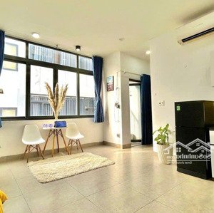 Phòng ở Full Nội Thất Xịn Xò Ngay Phạm Văn đồng, Công Viên Gia định, Bv 175...
