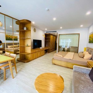 Cho Thuê Căn Studio Gold Coast Nha Trang View Xéo Biển, Full Nội Thất, Giá Chỉ 12 Triệu/tháng