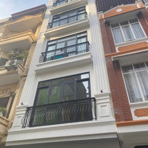 chính chủ cho thuê nhà phân lô đường bưởi - vĩnh phúc, 75m2 4 tầng, gara ô tô, ngõ rộng 24tr/th