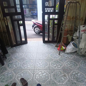 Nhà Mt đường 275, Hiệp Phú, Quận 9-4,6x17m-2 Tầng 3pn- Mới ở Ngay-nhỉnh 7 Tỷ