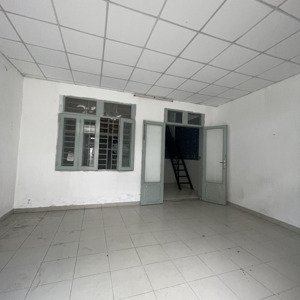 Cho Thuê Nhà ở Trọ. Dt: 6 X 11 + Gác + 2pn. Hẻm Xe Hơi. Gần Truờng Trần Văn ơn, Ngã Tư Gò Mây. 6tr