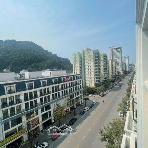 bán liền kề 2 mặt tiền đường 25/4