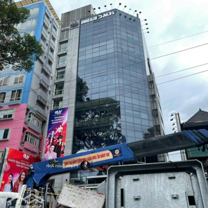 Cần Bán Gấp ! Tòa Nhà 3mt Duy Nhất Cổng Ga T3 Hầm 7 Lầu Dtsd Hơn 1000m2, Giá Giảm Chỉ Còn 55 Tỷ