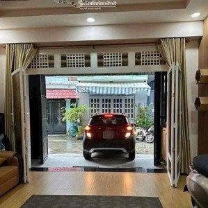 Nhà đẹp 12l 4pn Sân đậu Oto Ngay Quận 9 Cũ