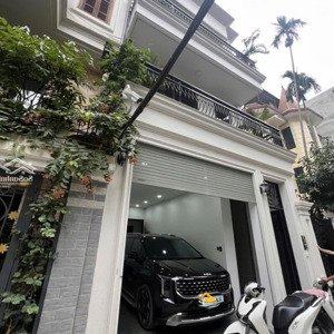 Duy Nhất! Bán Nhà Mặt Ngõ Phố Lý Nam đế - Gara ô Tô - 110m2 - 5 Tầng - 4.6m Mặt Tiền - 54.5 Tỷ