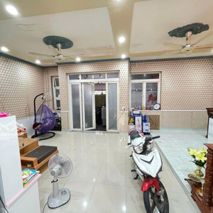Nhà Và Qoán Cf Măt Tiền Chính Khu Tdc Bigc 210m Ngang 9m Giá 10,5 Ty