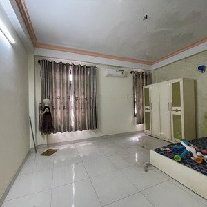 Cho Thuê Nhà Ngay Lương định Của 3 Tầng, 4 Phòng 4 Toilet, Có Nội Thất Giá 27tr. Liên Hệ 