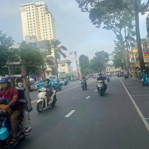 Bán Nhà Mặt Tiền Lạc Long Quân ( Ngay Ngã Tư Lạc Long& Quân âu Cơ) P10, Tb.dt;4x20,1tr4l, Giá:18 Tỷ