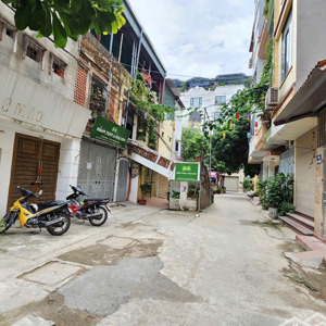 Bán Nhà Khu Liền Kề đại Học Thủy Lợi Phố Tam Khương Tôn Thất Tùng đống đa Hà Nội
