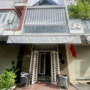 Cho Thuê Nhà 3 Phòng Ngủ Full Nội Thất Khu Hà Quang 2