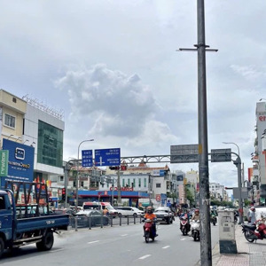 Diện Tích 80m2, Cho Thuê Mặt Bằng Dt 80m2, Toà Nhà Chdv Số 71 Bạch đằng, P. 15, Quận Bình Thạnh