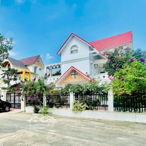 Biệt Thự Khu Westerland Thới Hòa, Tp. Bến Cát, Diện Tích: 588 M2