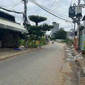 chủ cần bán lô đất 1/ bình thành bhhb bình tân.
dt: 5 x 38 thổ cư 100% 160m2 giá: còn tl