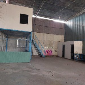 Cho Thuê Kho 350m đường Nguyễn Văn Quỳ, Quận 7, Giá Rẻ 95ng/m2