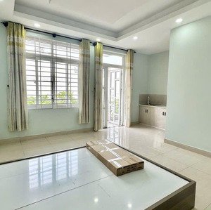 cho thuê nhà trọ ban công full nội thất, máy giặt riêng tại phạm hy lượng, thạnh mỹ lợi