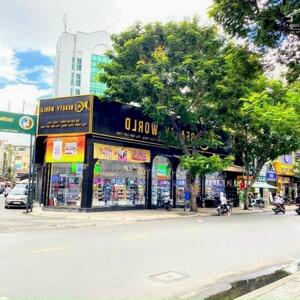 Cho Thuê Nhà Căn Góc DT: 40m2 Nhà 3 Tầng Phố Quang Trung, Vỉa Hè Rộng Rãi.