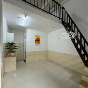 nhà nguyên căn ngay lê đức thọ sẵn máy lạnh