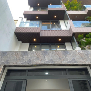 Bán Nhà đẹp Khu Biệt Thự Làng Hoa 5 Tầng Cn 79m2 (4x15) - 4 Phòng Ngủ - Sân Thượng Full
