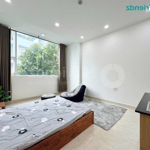 Phòng Có Cửa Sổ Thoáng đầy đủ Nội Thất Gần đại Học Công Nghiệp Và đại Học Văn Lang Gò Vấp