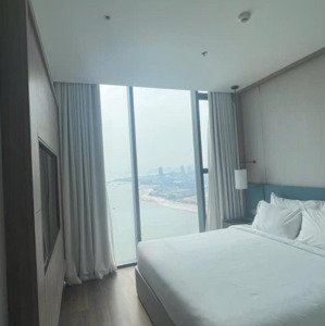 Căn Hộ Toà B A La Carte View Biển Vịnh Tầng Cao Sát Bãi Tắm Chỉ 2,5 Tỷ